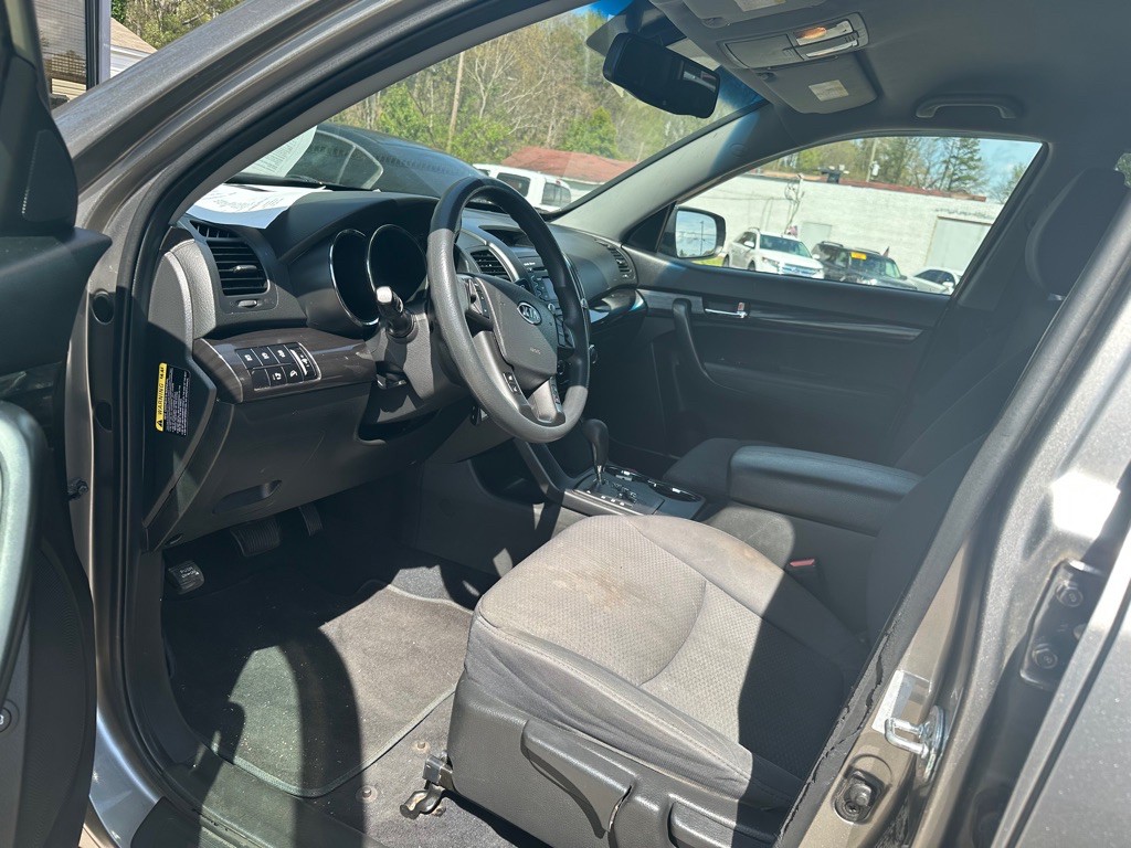 2011 Kia Sorento Image 5