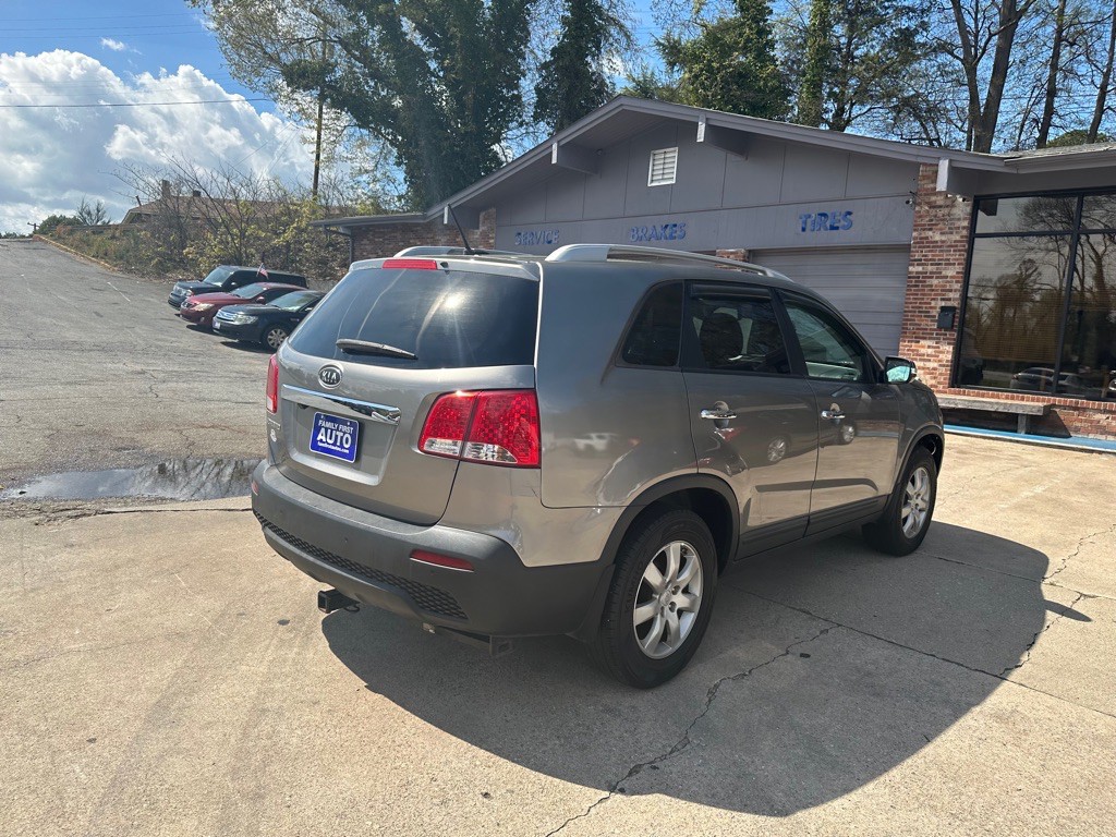 2011 Kia Sorento Image 7