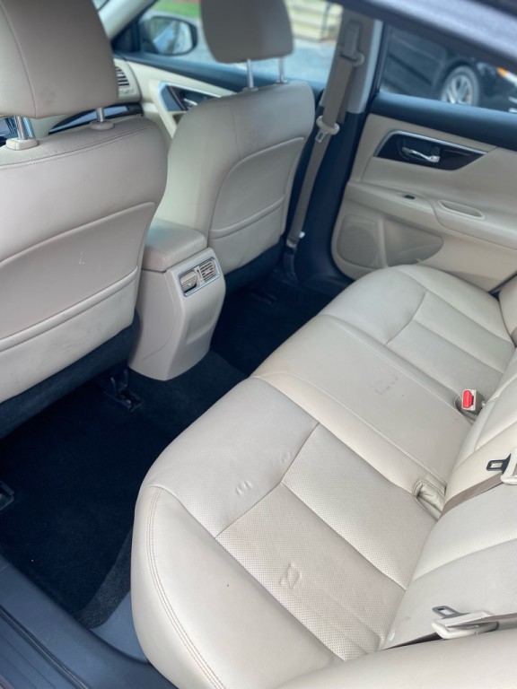 2015 Nissan Altima Image 6