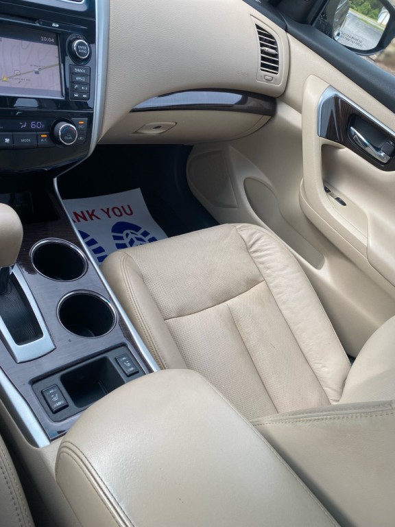 2015 Nissan Altima Image 15
