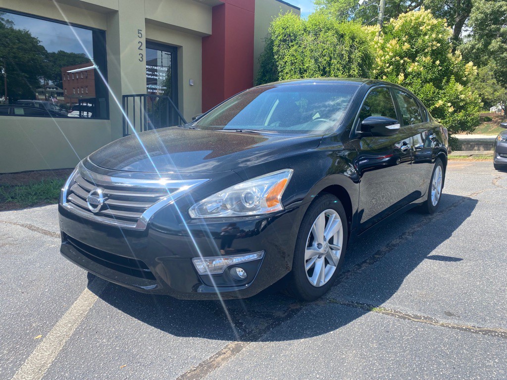 2015 Nissan Altima Image 2