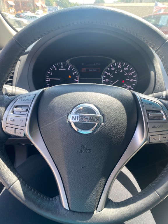 2015 Nissan Altima Image 6