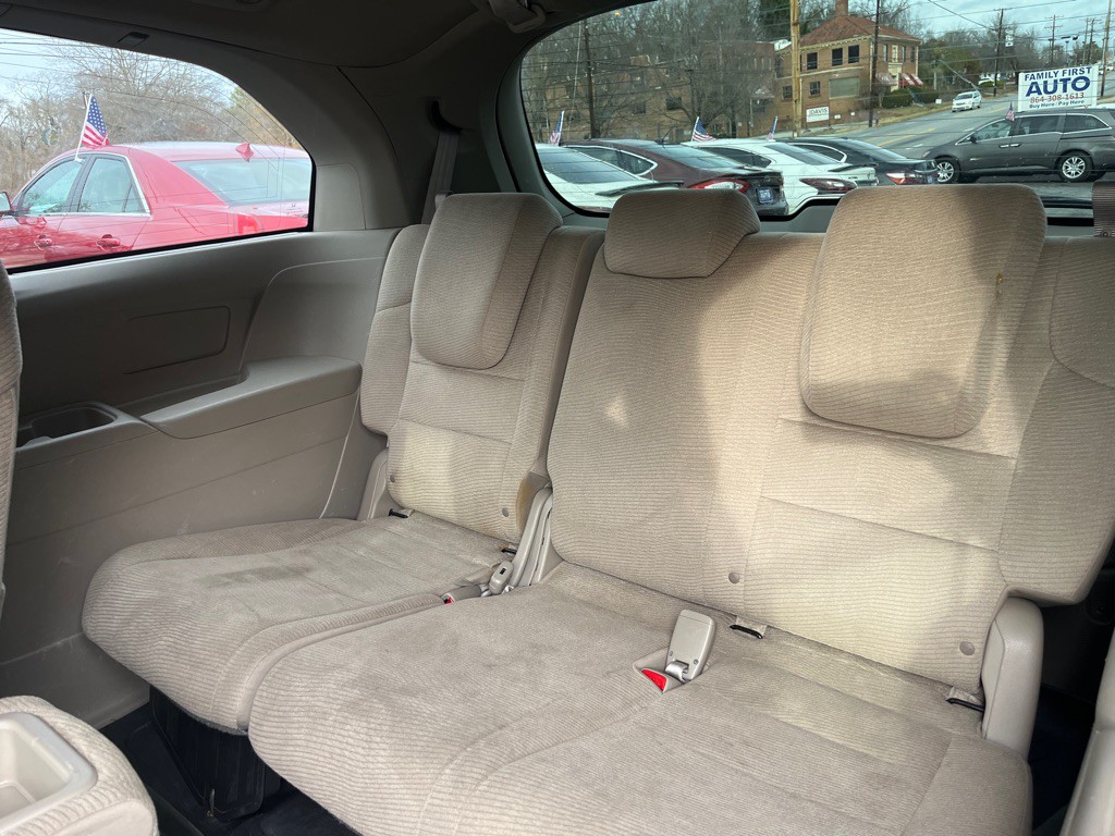 2013 Honda Odyssey Image 11