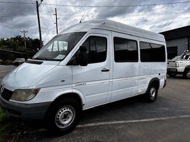 2006 Dodge Sprinter Image 1