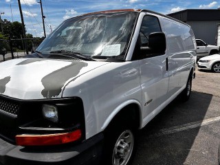 Image for 2004 Chevrolet Express 2500 ID: 6626016