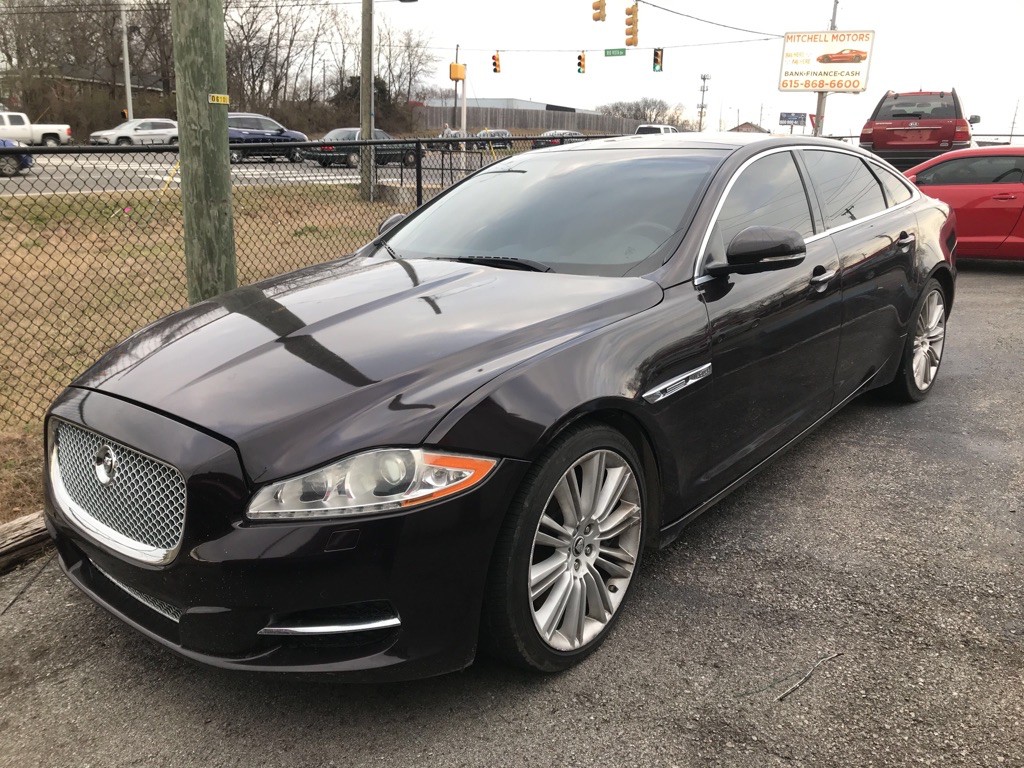 2011 Jaguar XJ Image 1