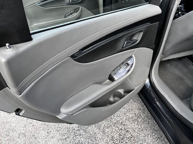 2014 Chevrolet Impala Image 4