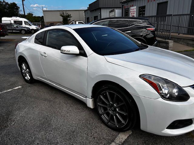 2012 Nissan Altima Image 2