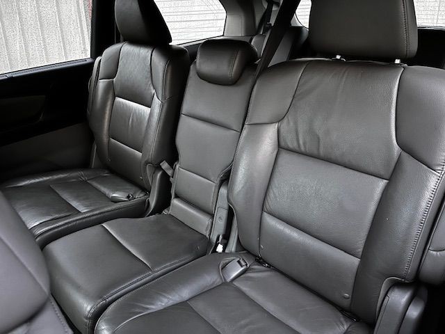 2012 Honda Odyssey Image 5