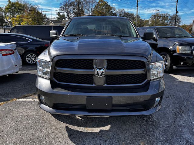 2018 RAM 1500 Image 3