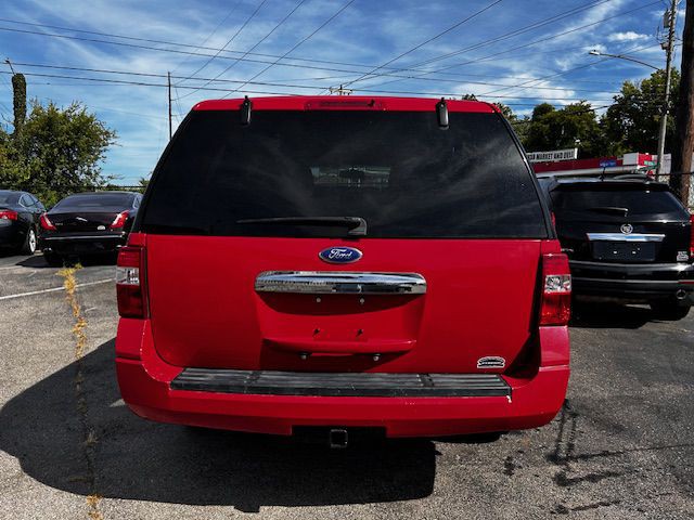 2011 Ford Expedition Image 4