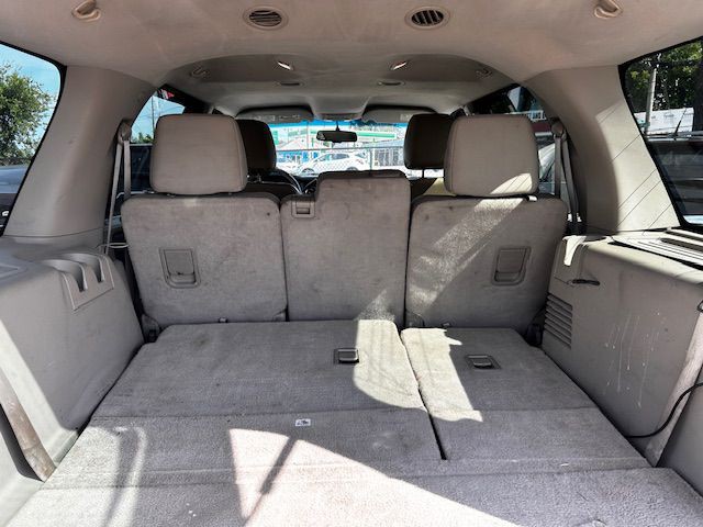 2011 Ford Expedition Image 8