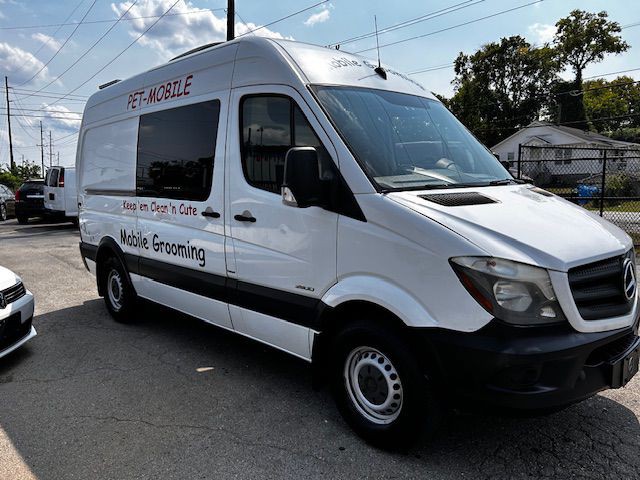 2016 Mercedes-Benz Sprinter Image 2