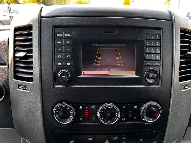 2016 Mercedes-Benz Sprinter Image 6