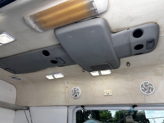2016 Mercedes-Benz Sprinter Image 10