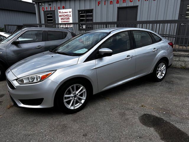 2017 Ford Focus Image 1