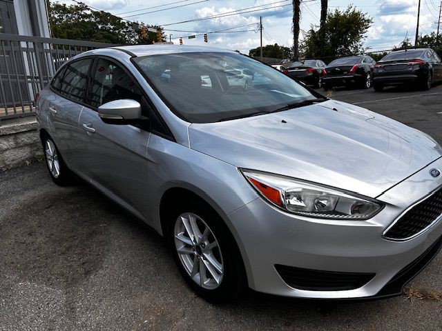 2017 Ford Focus Image 2
