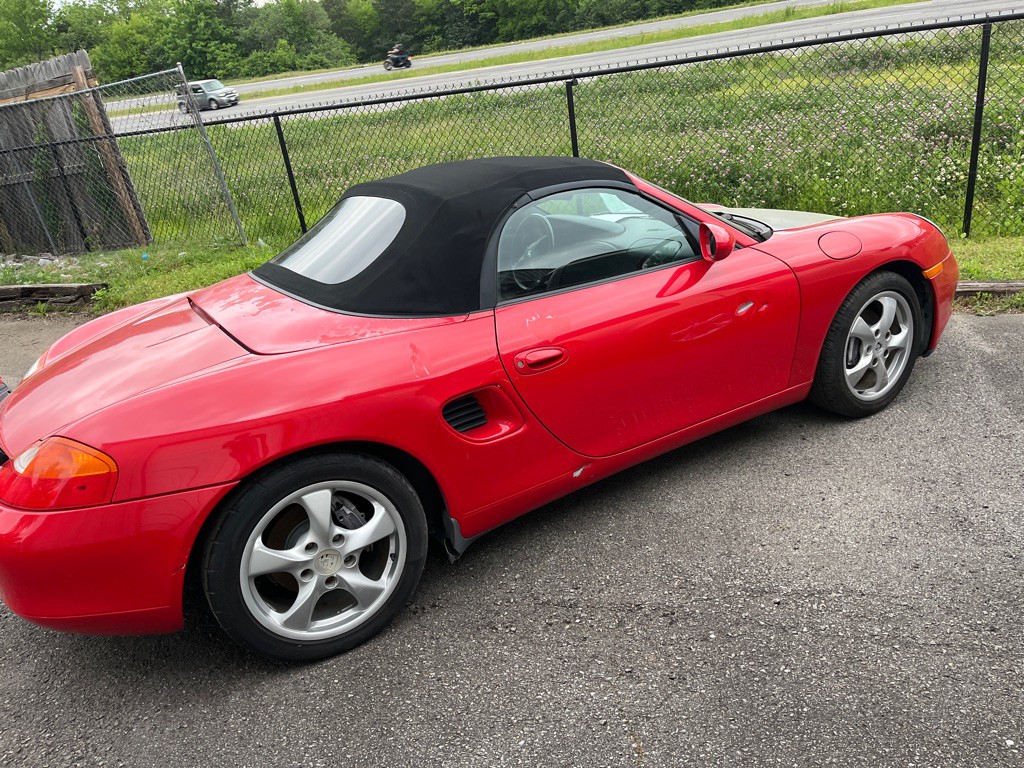 2002 Porsche Boxster Image 2