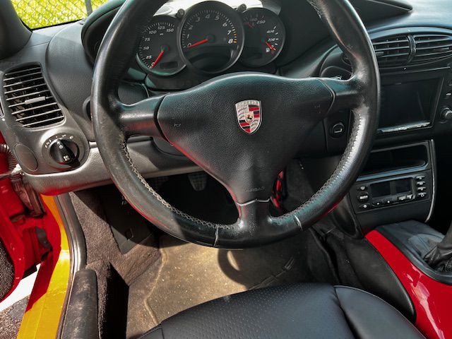 2002 Porsche Boxster Image 7