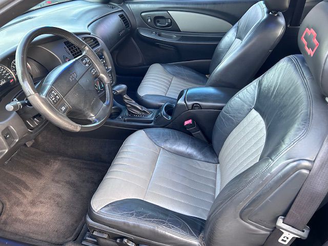 2002 Chevrolet Monte Carlo Image 5