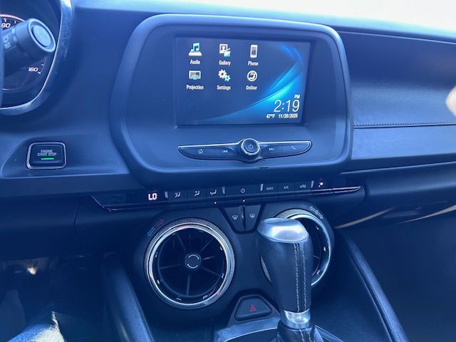 2018 Chevrolet Camaro Image 6