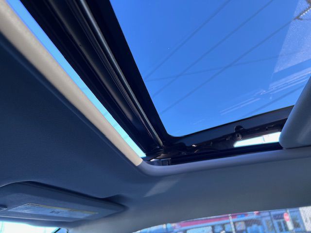 2018 Chevrolet Camaro Image 7