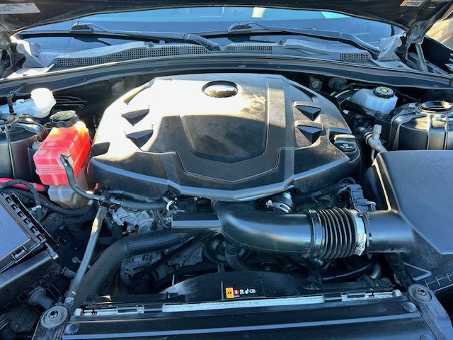 2018 Chevrolet Camaro Image 12