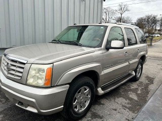 Image for 2004 Cadillac Escalade BASE ID: 7120313