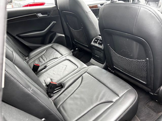 2012 Audi Q5 Image 11