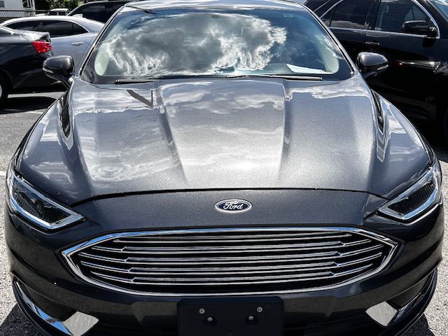 2018 Ford Fusion Image 2