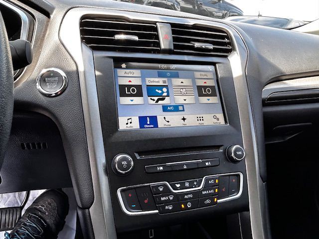 2018 Ford Fusion Image 6