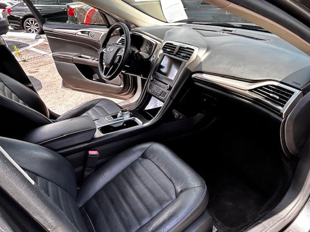 2018 Ford Fusion Image 11