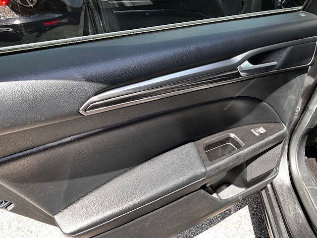 2018 Ford Fusion Image 14