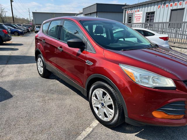 2014 Ford Escape Image 2