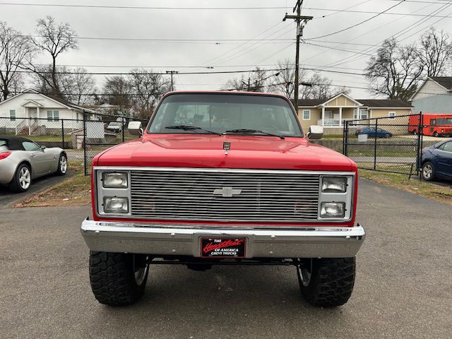 1983 Chevrolet C/K Image 3