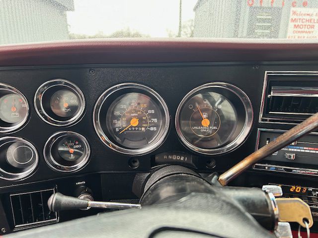 1983 Chevrolet C/K Image 6