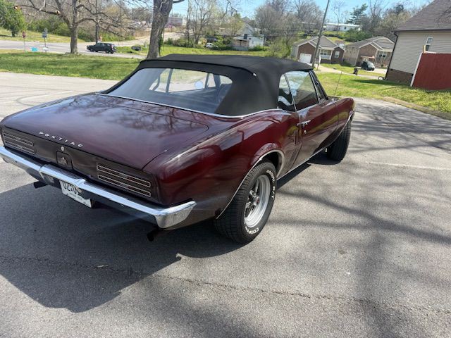 1967 Pontiac Firebird Image 13