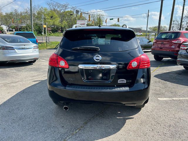 2011 Nissan Rogue Image 8