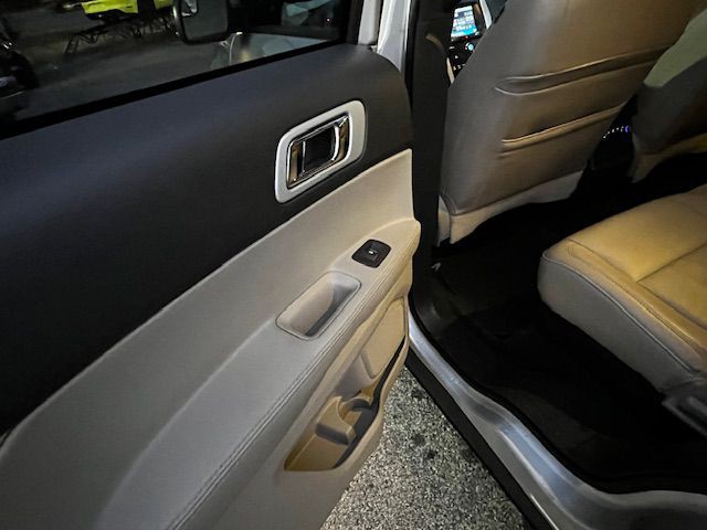 2014 Ford Explorer Image 7