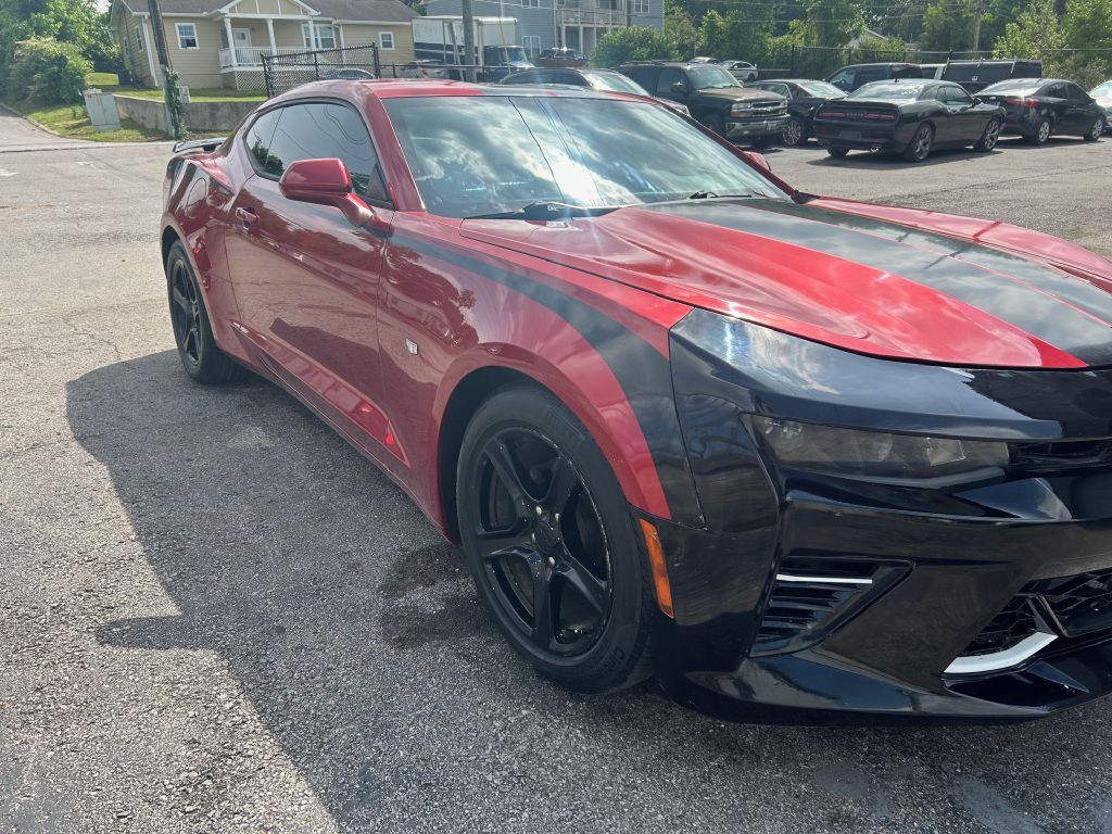 2016 Chevrolet Camaro Image 2