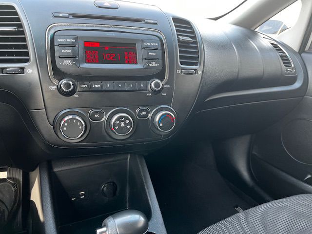 2017 Kia Forte Image 5