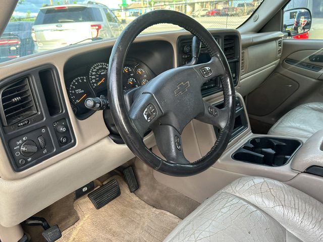 2005 Chevrolet Tahoe Image 5