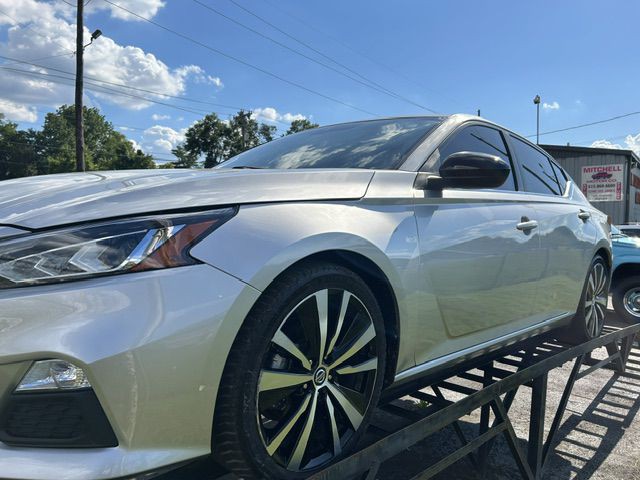2021 Nissan Altima Image 1