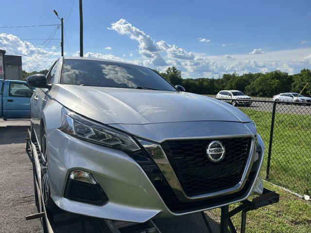 2021 Nissan Altima Image 2