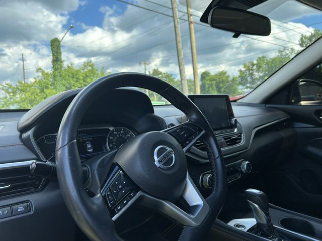 2021 Nissan Altima Image 3