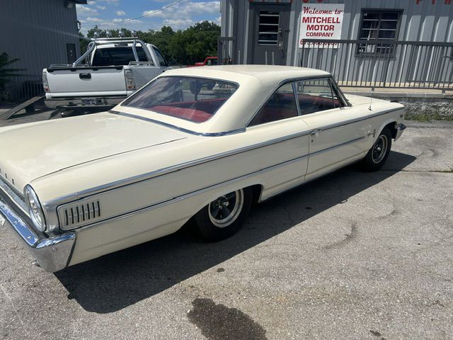 1963 Ford Galaxie Image 3