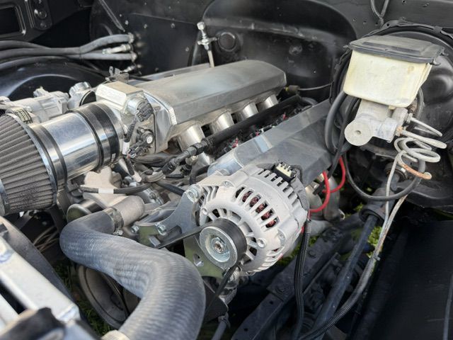 1985 Chevrolet C/K Image 10