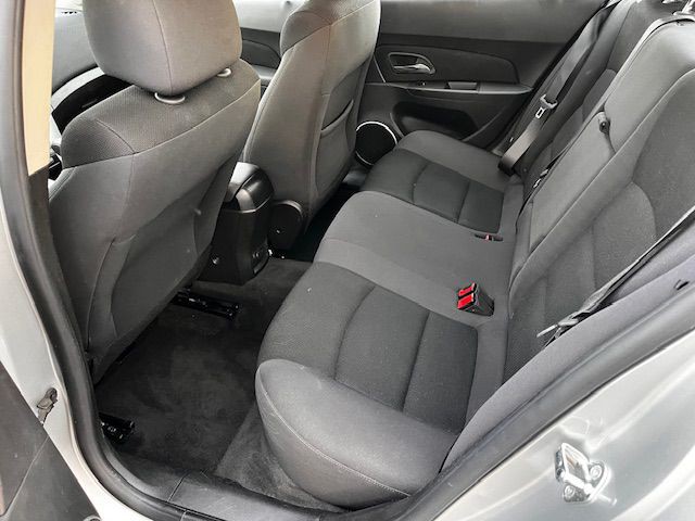 2016 Chevrolet Cruze Image 8