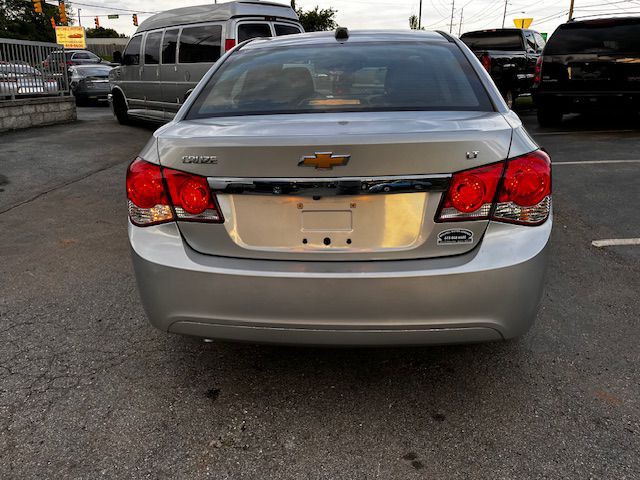 2016 Chevrolet Cruze Image 10