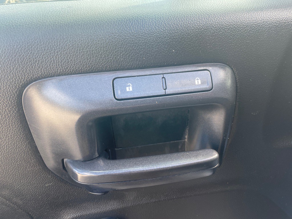 2017 Chevrolet Silverado 1500 Image 12